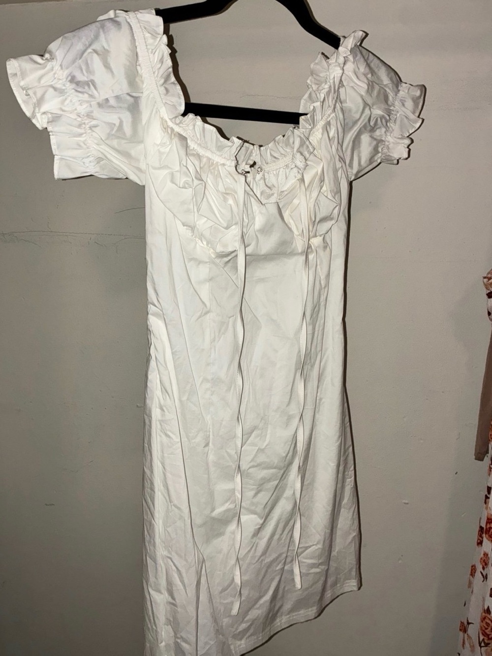 SHEIN White Ruffle Off-Shoulder Tie-Front Dress